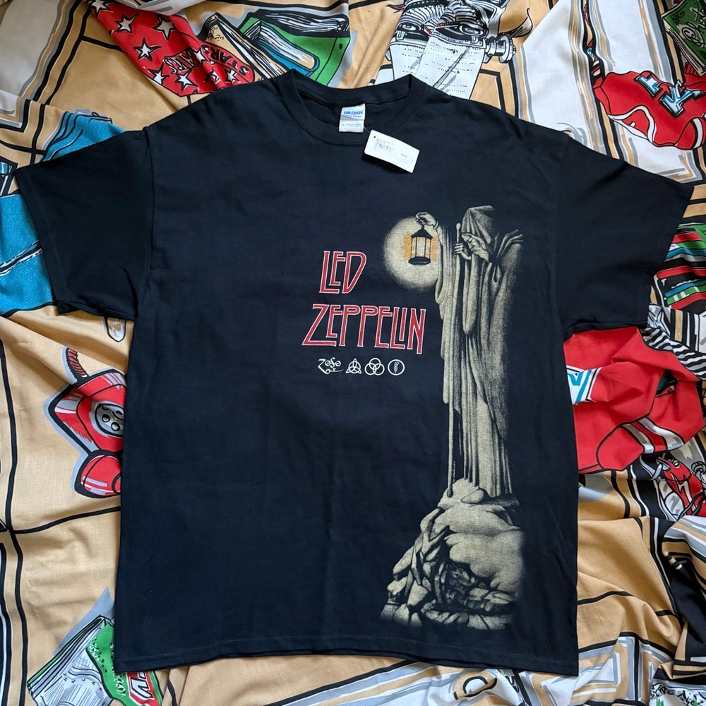 NWT Led Zeppelin Hermit band tee XL 2012 DEADSTOCK Gildan